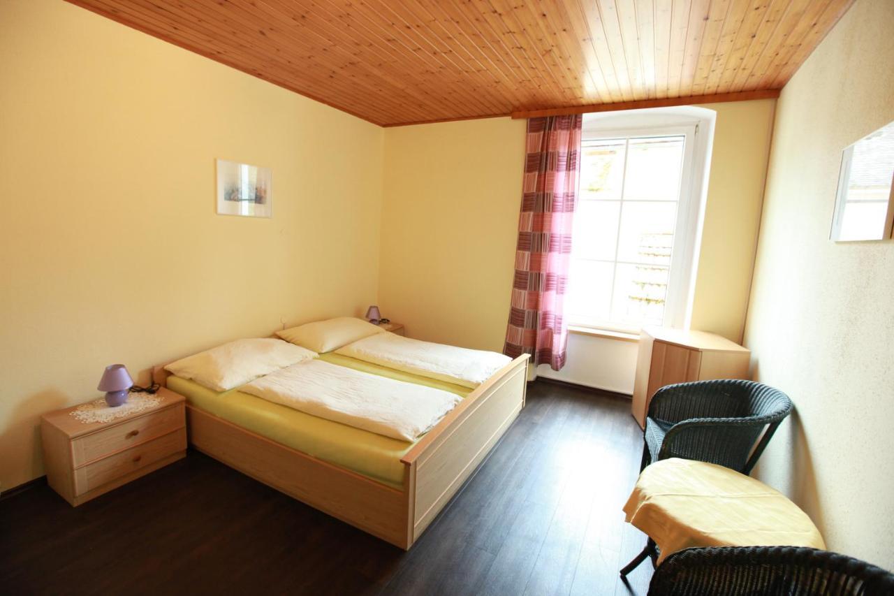 Pension Stadt Grein Bagian luar foto