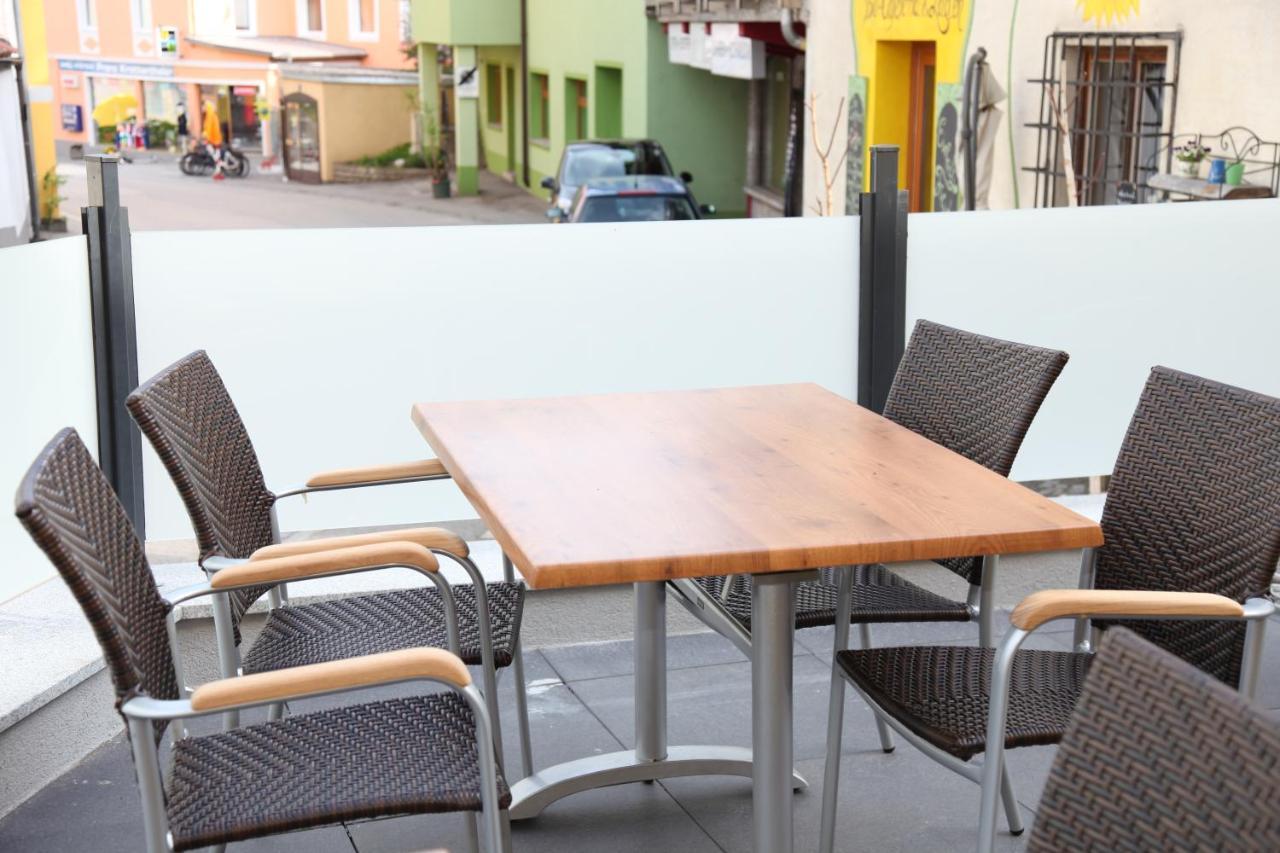 Pension Stadt Grein Bagian luar foto